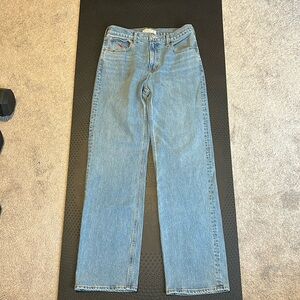 Abercrombie High Rise 90’s Relaxed Jeans